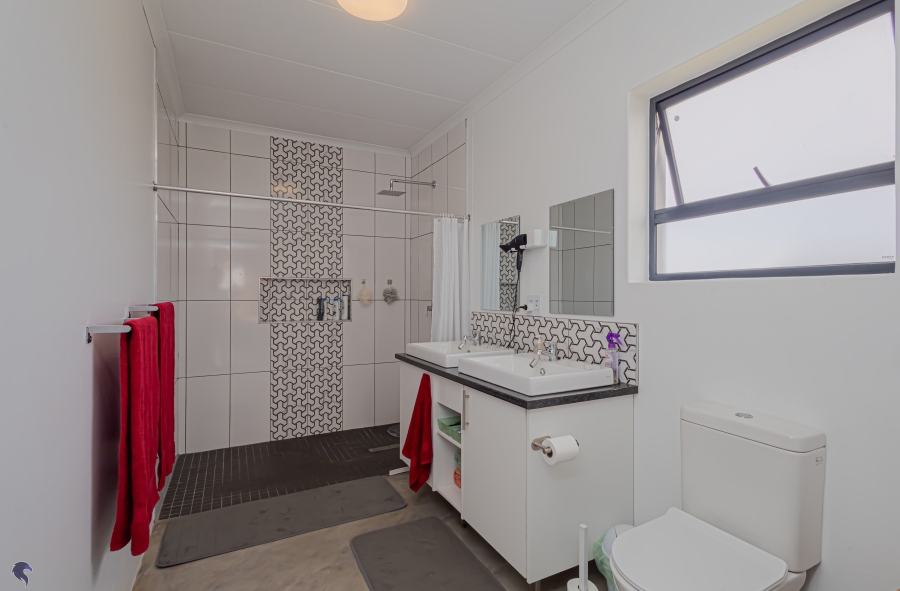 4 Bedroom Property for Sale in Long Acres Country Estate Western Cape